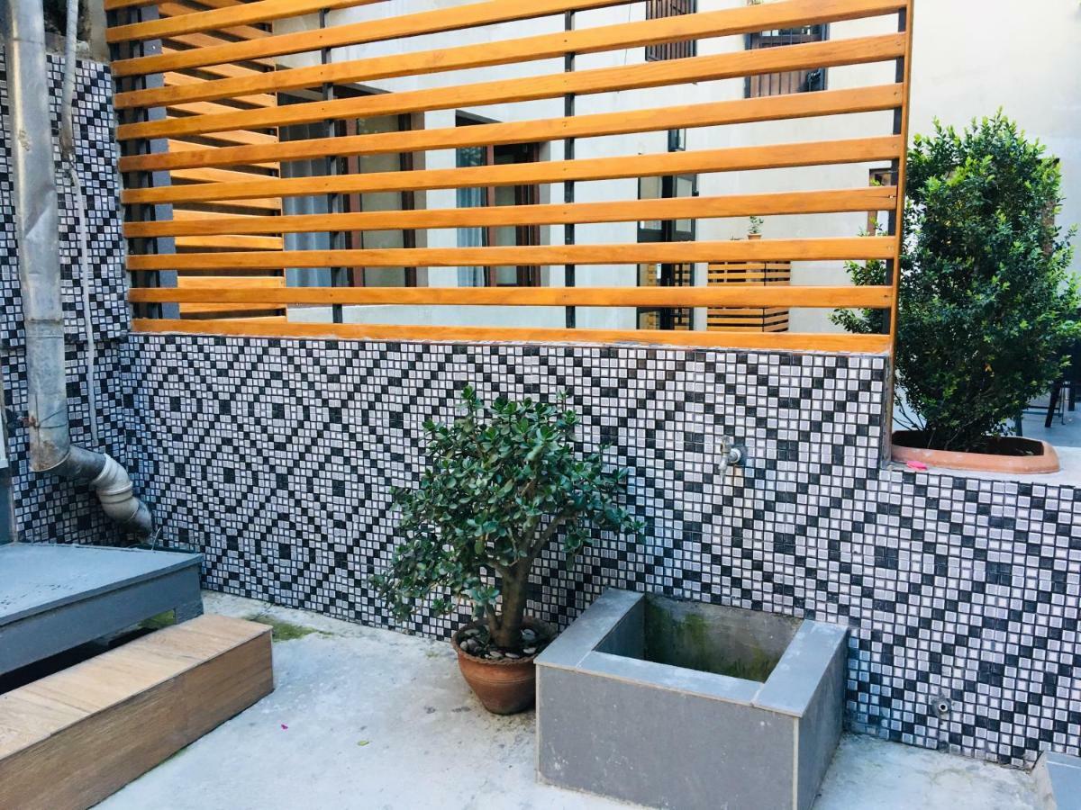 Guest House Zatika Tbilisi Exterior foto
